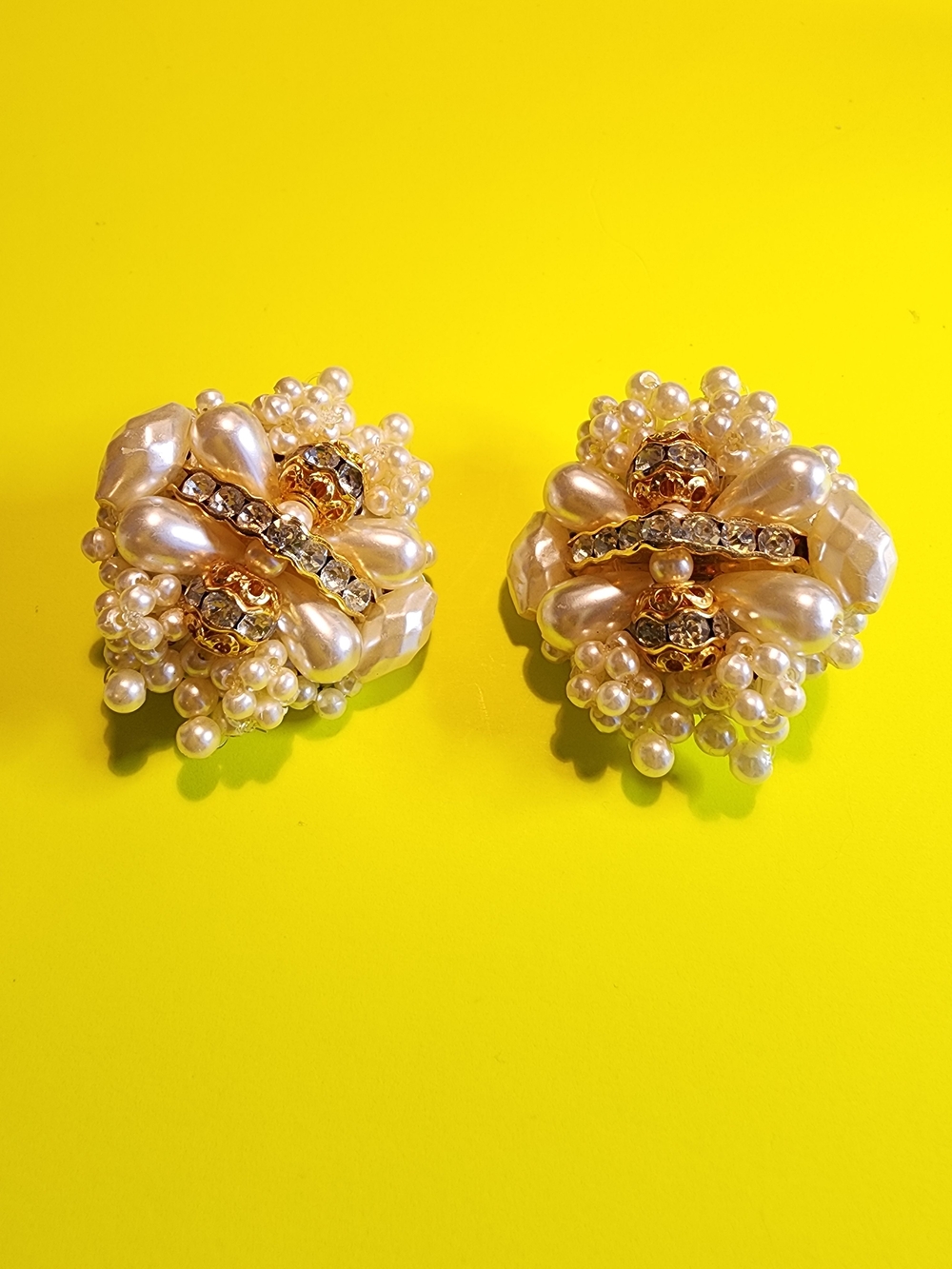 Vintage Pearl Cluster Gold-Tone Statement Earrings Clip-on